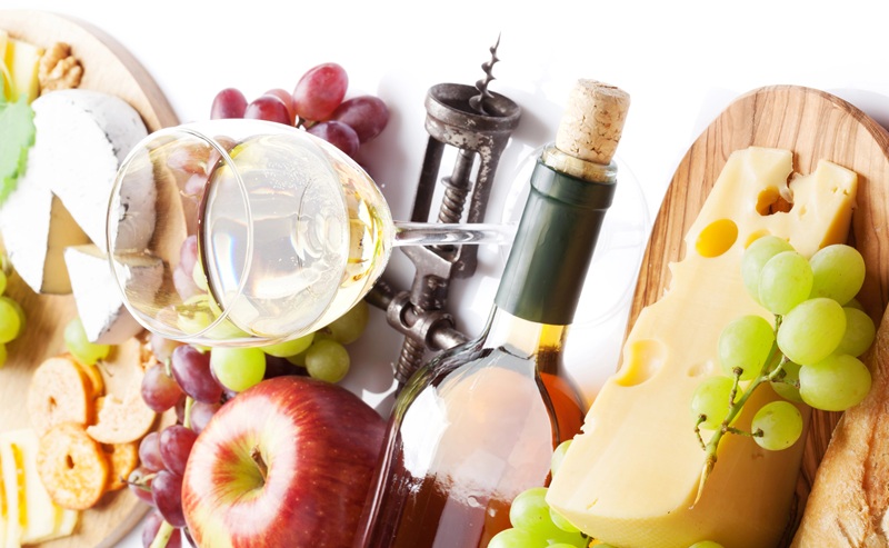 Szczypta rieslinga, łyżka johannitera i regent dla ozdoby, czyli polskie wino